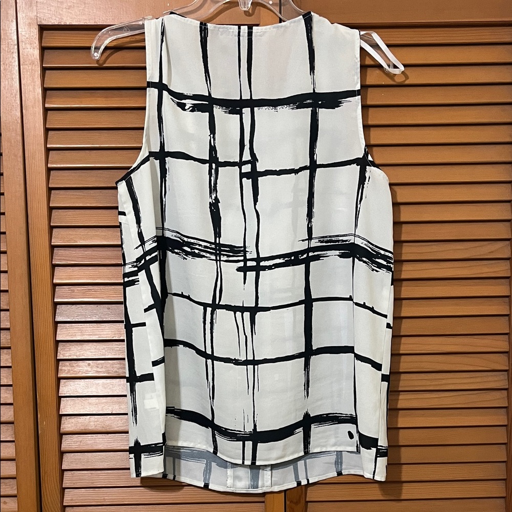Alex Marie Ruffle Top - Picture 3 of 4